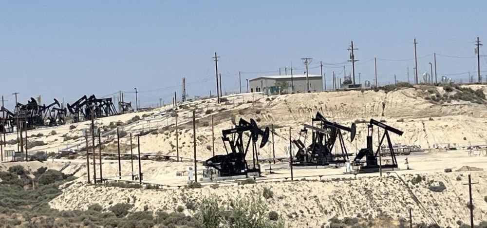 oil fields 2.jpg