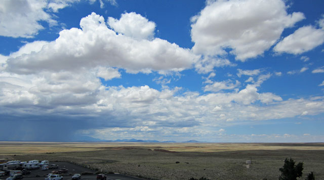 06-12-leaving-meteor-crater.jpg