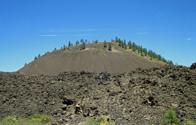 06-25-nat-monument-butte.jpg