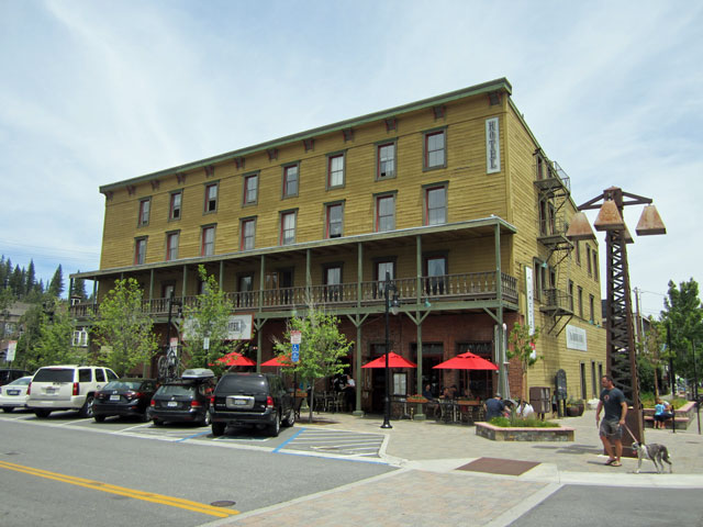 06-20-truckee-hotel.jpg